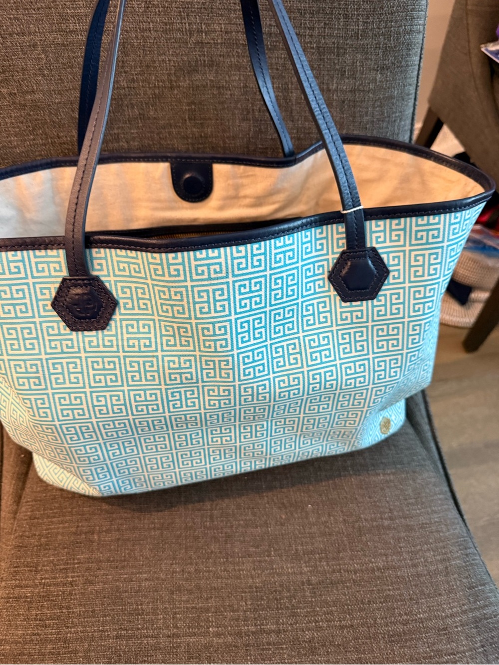 Jonathan Adler Duchess Medium E/W Tote Blue Greek Key – $198 Retail - Picture 4 of 11